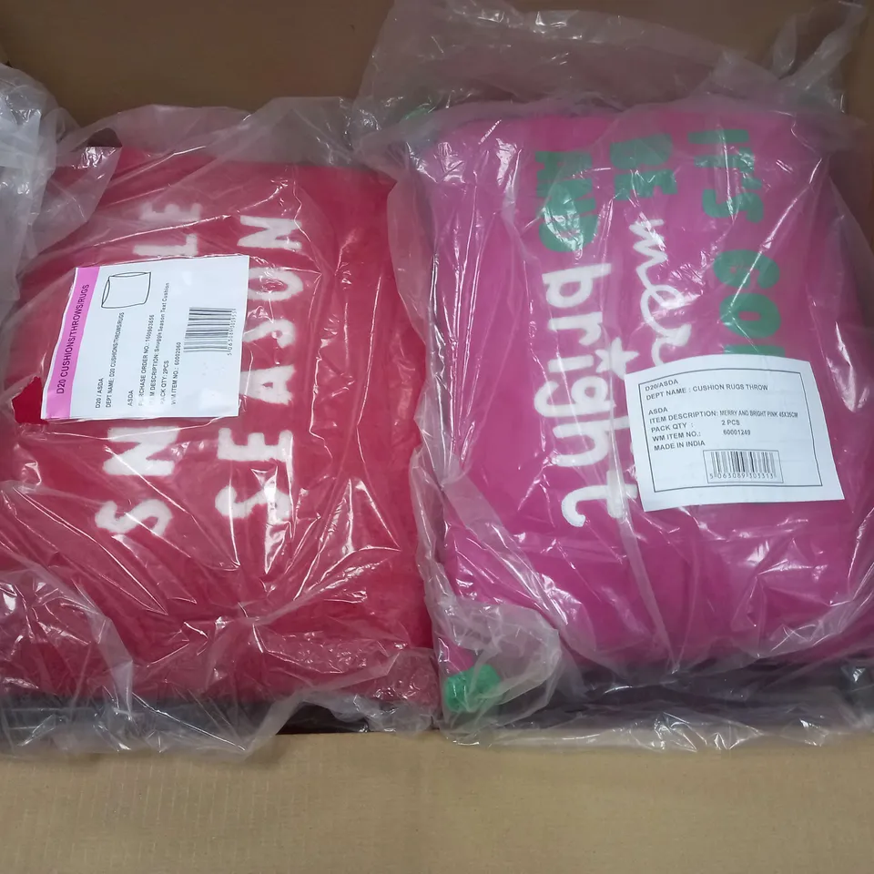 LOT OF 12 FILLED SEASONAL CUSHIONS