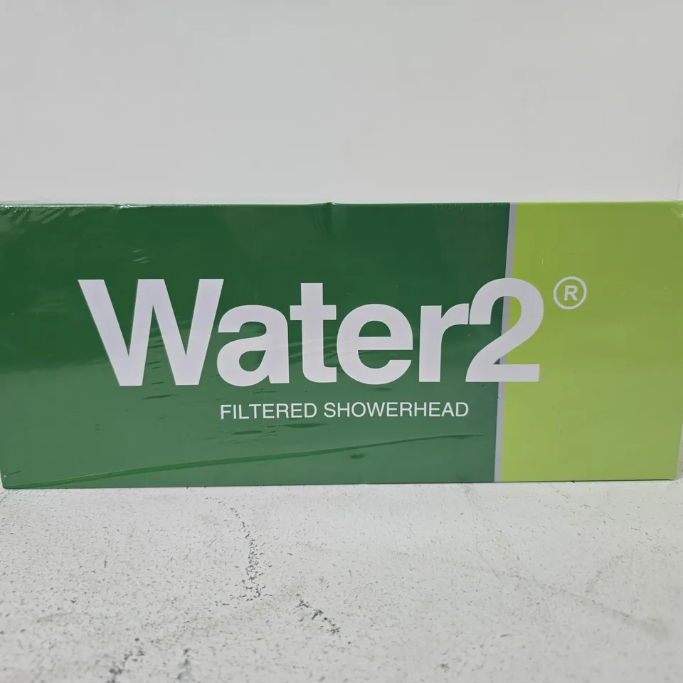 WATER2 FILTERED SHOWERHEAD – BOXED