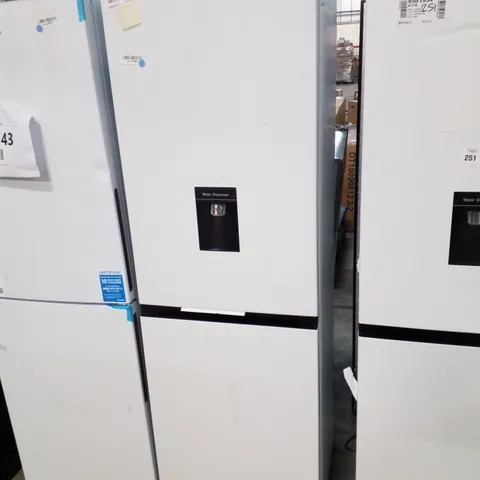 HISENSE 55CM FREESTANDING 5050 FRIDGE FREEZER - UNPROCESSED RAW RETURN