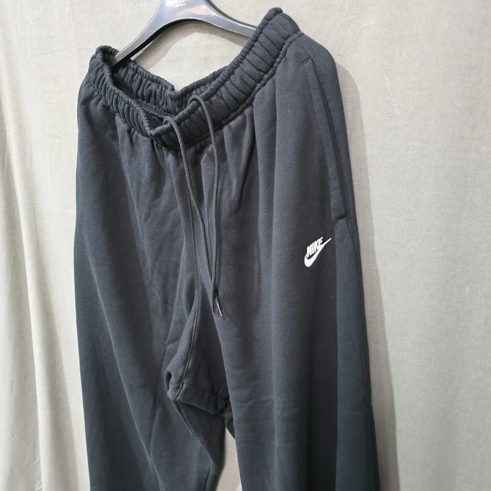 NIKE OVERSIZED FIT SWEATPANTS – BLACK, TAPERED LEG, REGULAR LENGTH