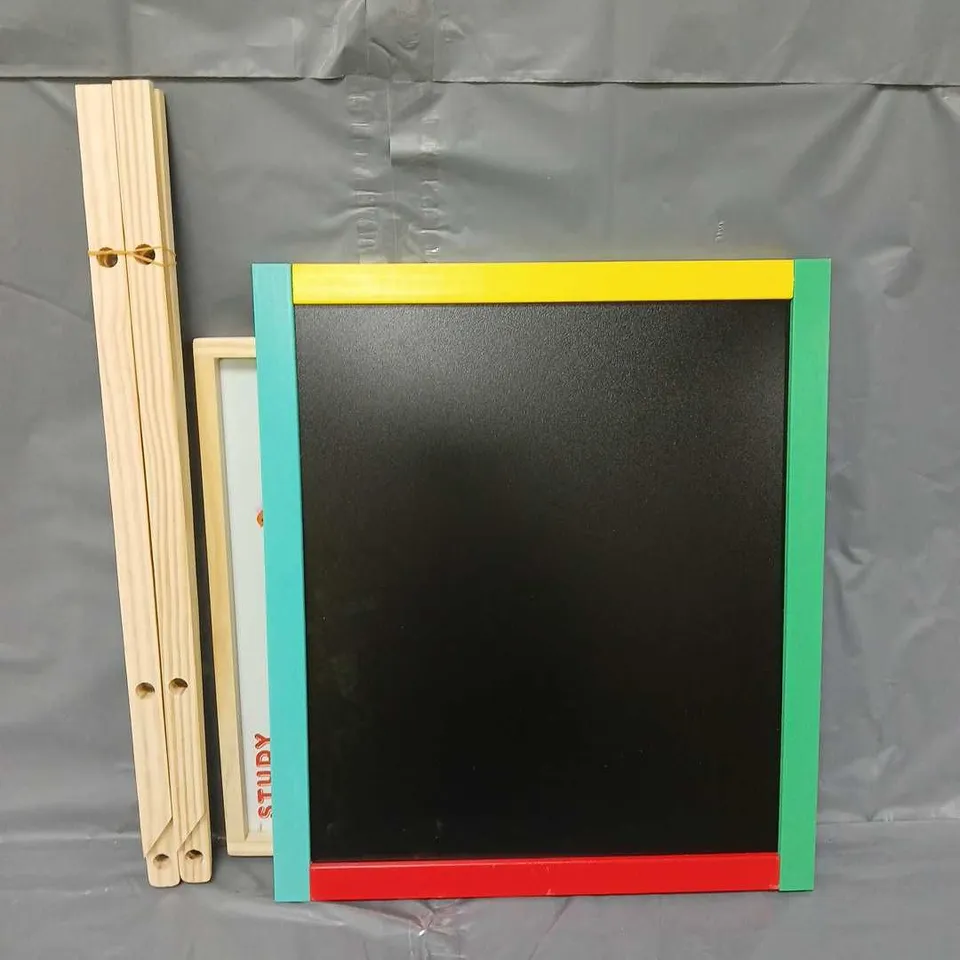 2 IN 1 WOODEN BLACKBOARD/WHITEBOARD