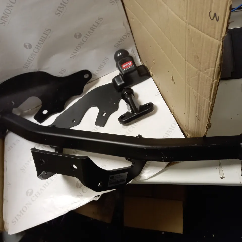 FIXED FLANGE TOWBAR (4 HOLE) FOR CITROEN NEMO, PEUGEOT BIPPER, FIAT FIORINO, FIAT QUBO (ALL VAN/MPV) (ALL FROM 2008)