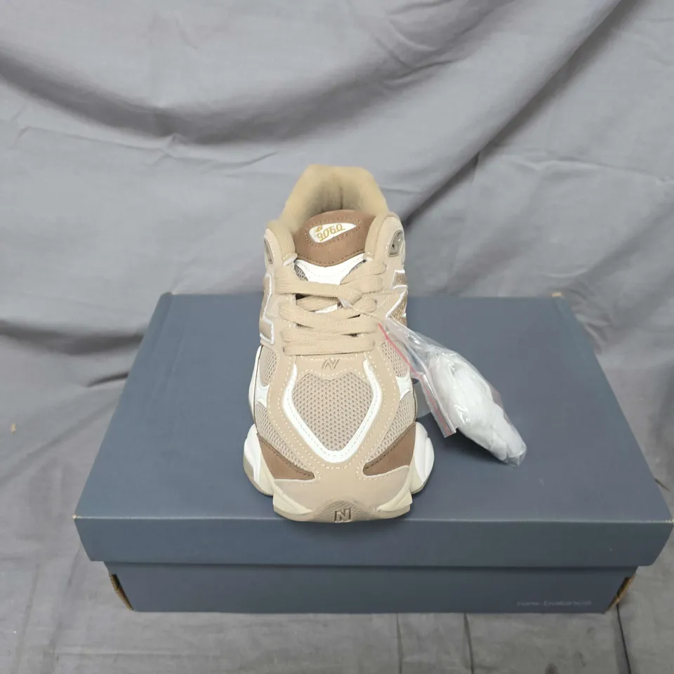 BOXED PAIR OF NEW BALANCE LIFESTYLE 9060 TRAINERS IN BEIGE - UK 4