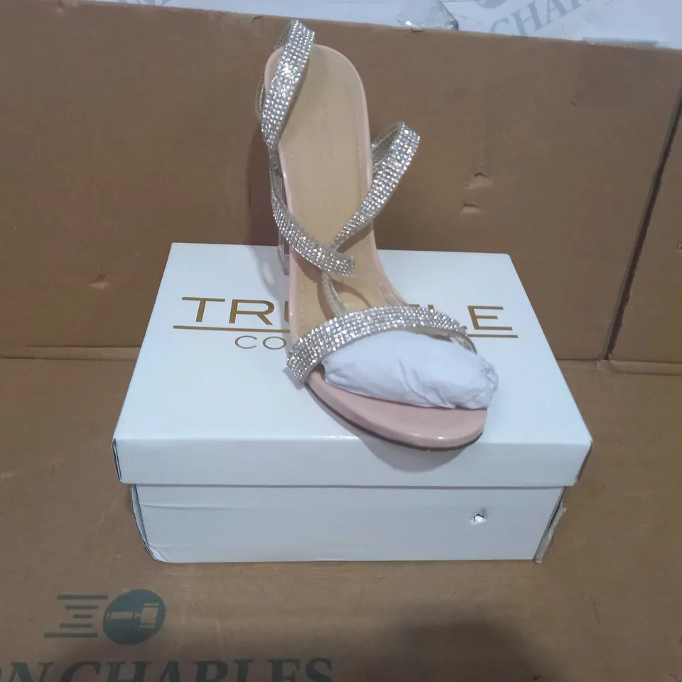 BOXED PAIR OF TRUFFLE COLLECTION HEELS UK SIZE 5