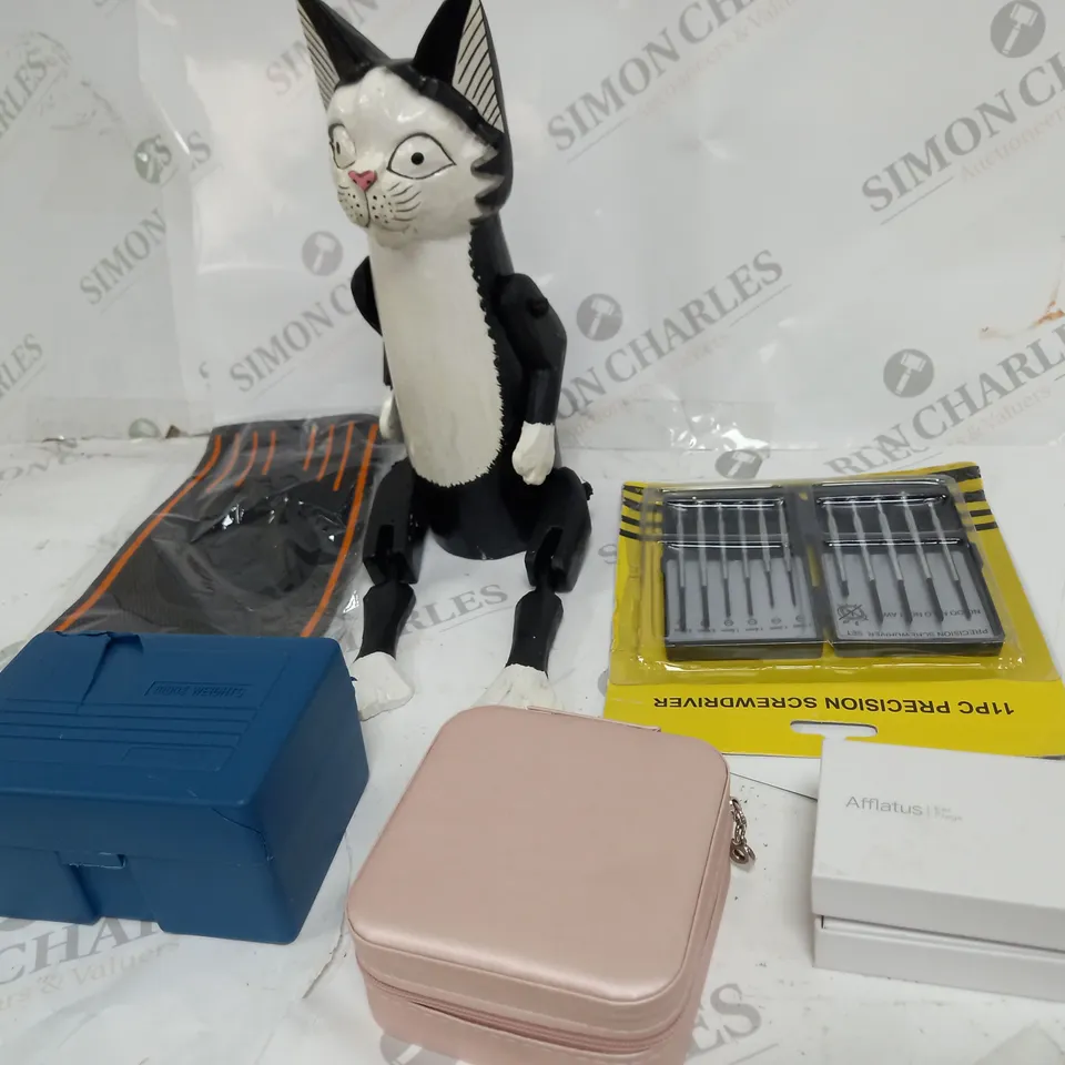  BOX OF ASSORTED HOUSEHOLD ITEMS TOO INCLUDE DECOR , TOOLS AND EAR PLUGS 
