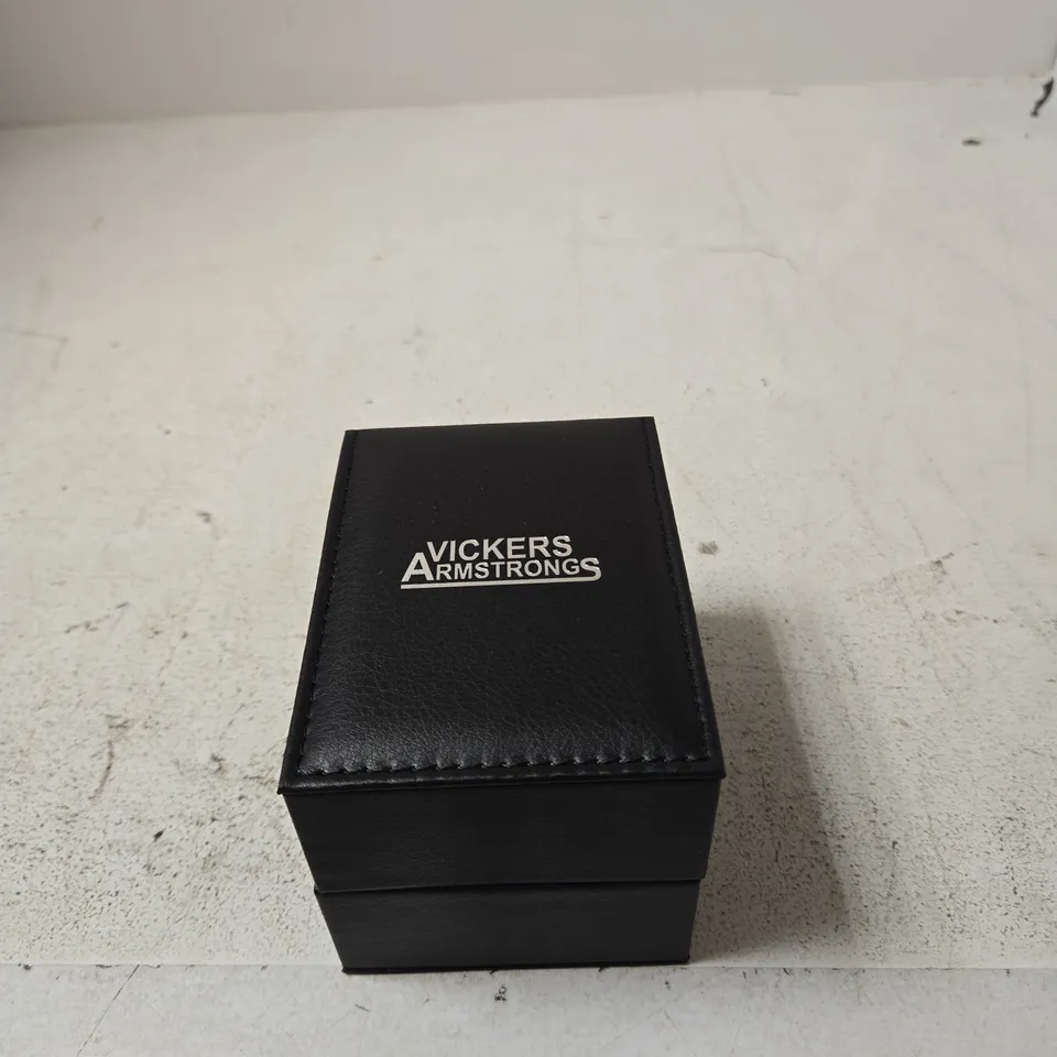 VICKERS ARMSTRONGS CHRONOGRAPH WRISTWATCH – BLACK DIAL, LEATHER STRAP, BOXED 