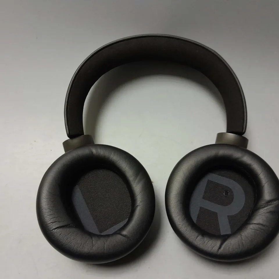 BOXED PHILIPS FIDELIO L3 HEADPHONES