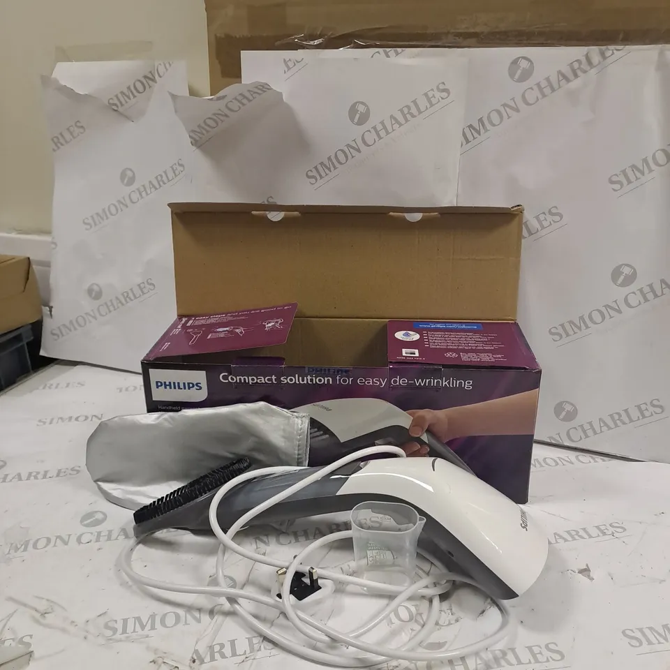 BOXED PHILIPS HANDHELD GARMENT STEAMER