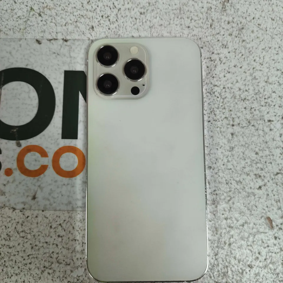 DISPLAY IPHONE WHITE 