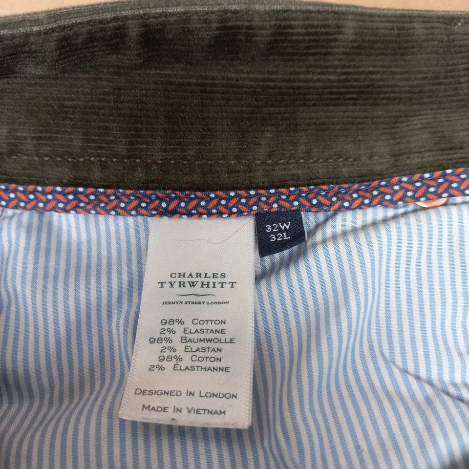 CHARLES TYRWHITT JEANS – MEN’S DARK DENIM, UK 32W 32L