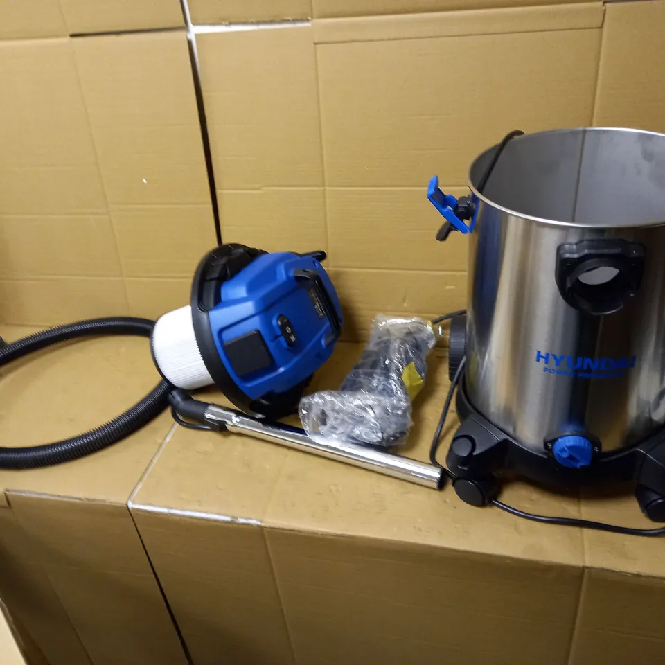 HYUNDAI WET AND DRY VACUUM CLEANER 30L 1400W INDUSTRIAL VACUUM CLEANER