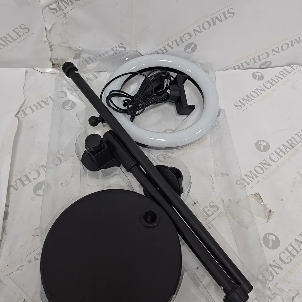 STUDIO CREATOR VIDEO MAKER TOP DOWN KIT RRP £20