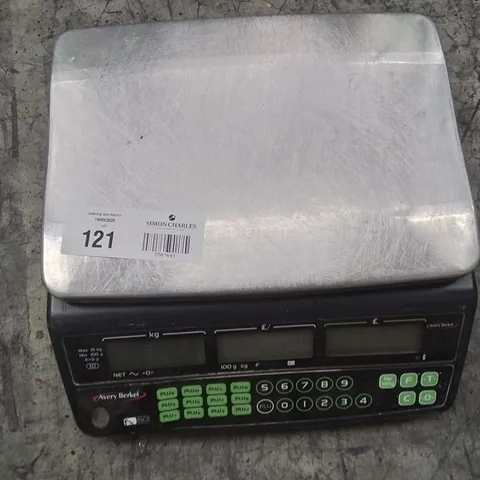AVERY BERKEL FX50 RETAIL SHOP WEIGHING SCALE. 