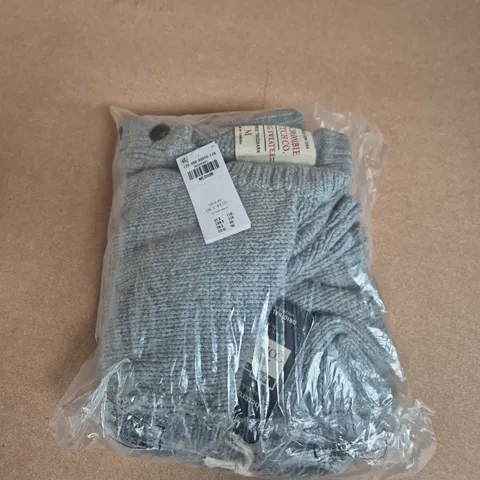 BAGGED ABERCROMBIE & FITCH MENS HENLEY SWEATER IN GREY - MEDIU