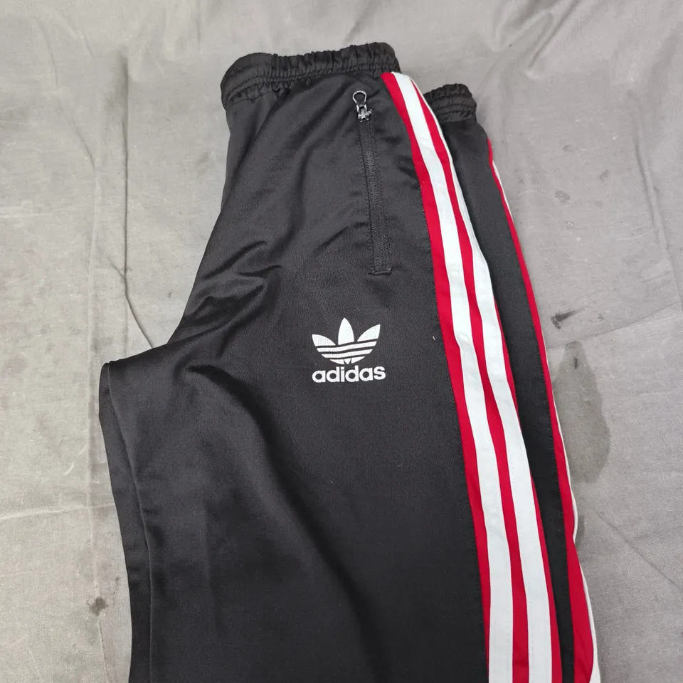 ADIDAD ORIGINAL TRACK PANTS - SIZE UNSPECIFIED