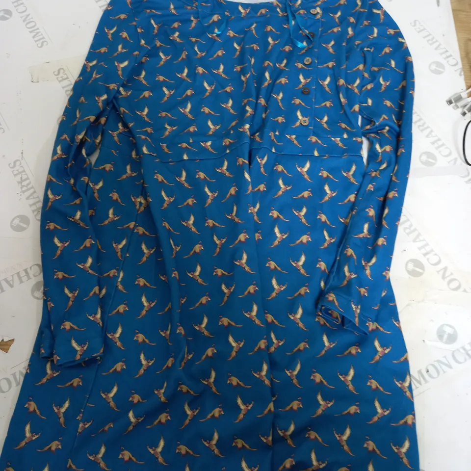 JOE BROWNS BIRD DESIGN TOP IN BLUE - UK 16