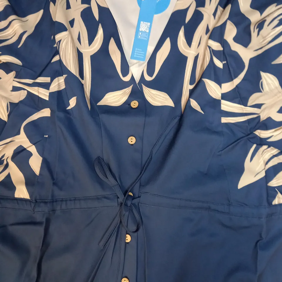 CUPSHE BUTTON UP DRESS IN BLUE SIZE M