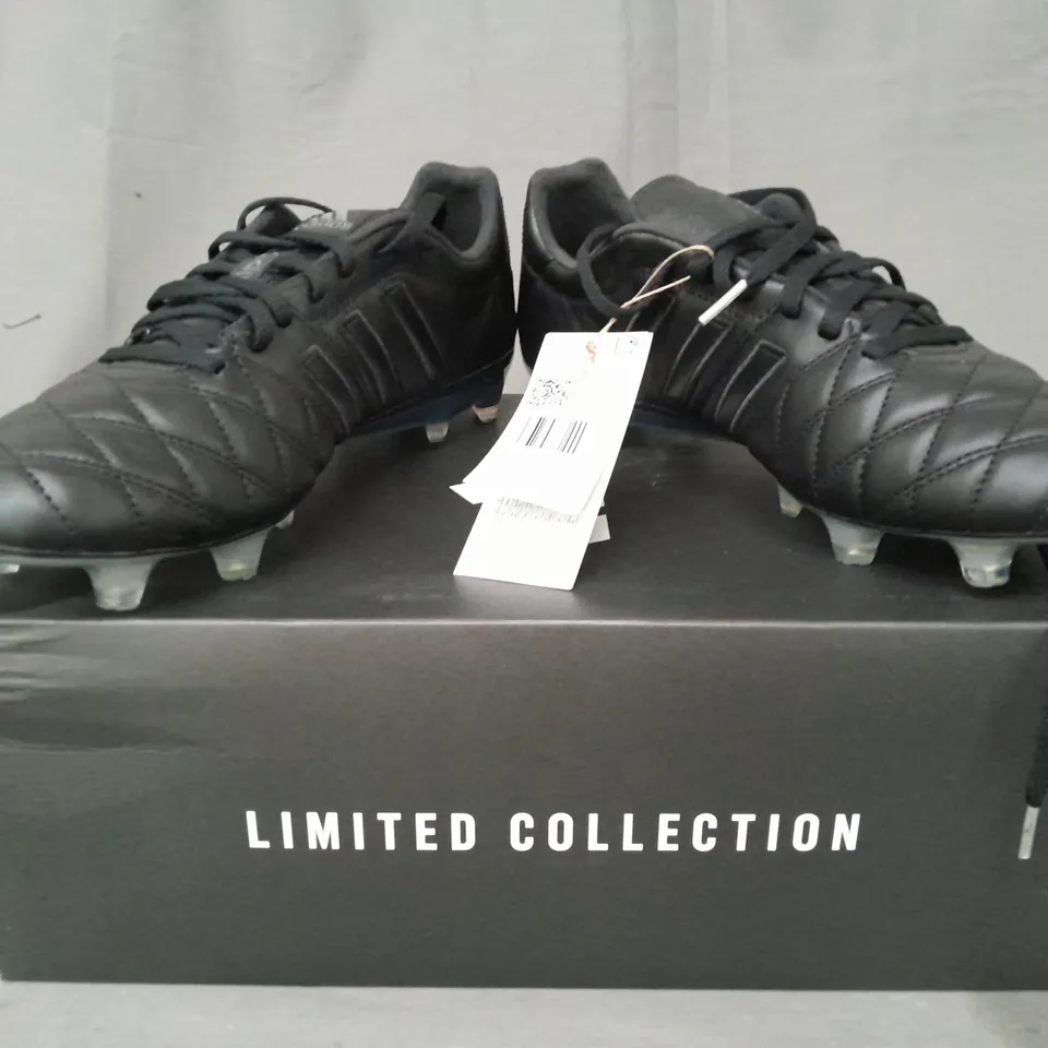 BOXED PAIR OF ADIDAS 11PRO FOOTBALL BOOTS IN BLACK UK SIZE 8.5