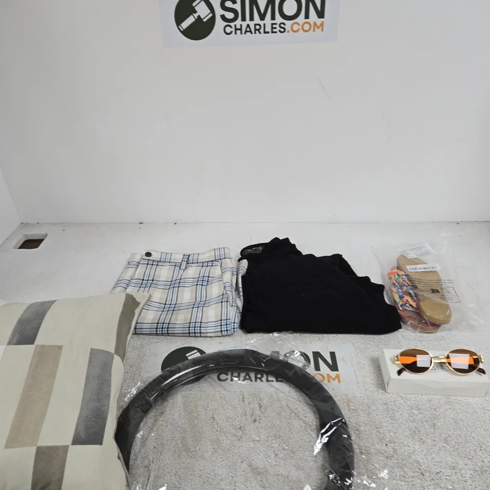 BOX OF APPROXIMATELY 10 ASSORTED ITEMS INCLUDING SOME SUNGLASSES, SOME SANDALS AND A BLACK KNITTED TOP