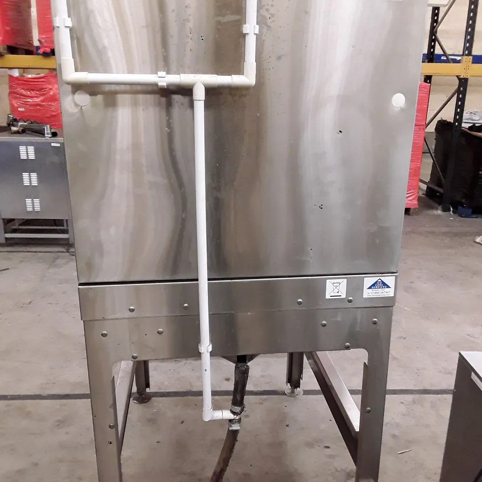 FOLLETT ICE TRANSPORTATION SYSTEM MODEL - E-ITS600NS-30 WITH 2 AUTOMATIC ICE MAKERS