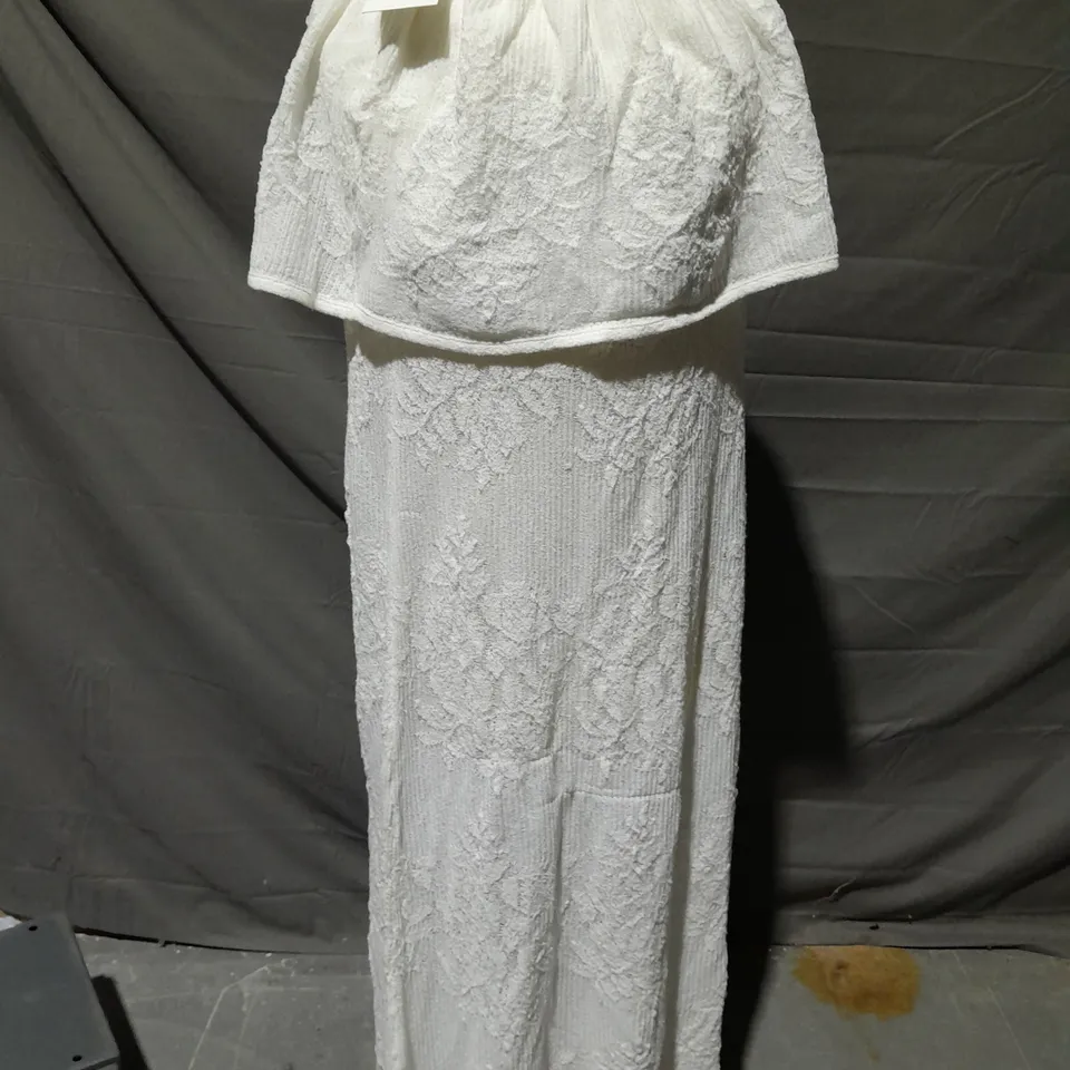 ZARA DRESS SIZE MEDIUM 
