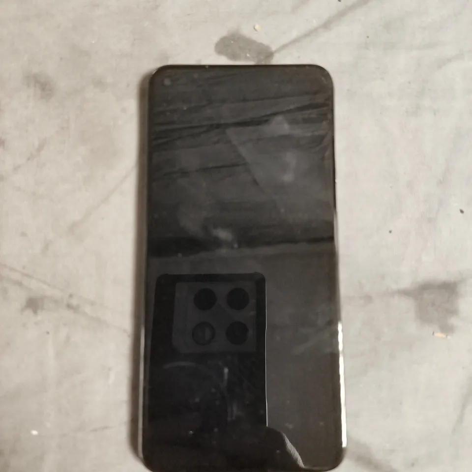 GOOGLE PIXEL 5 MOBILE PHONE IN BLACK