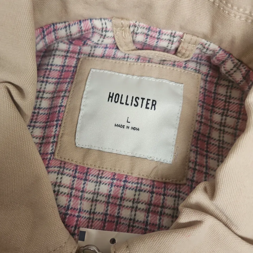 HOLLISTER BEIGE JACKET, SIZE L, PINK PLAID LINING