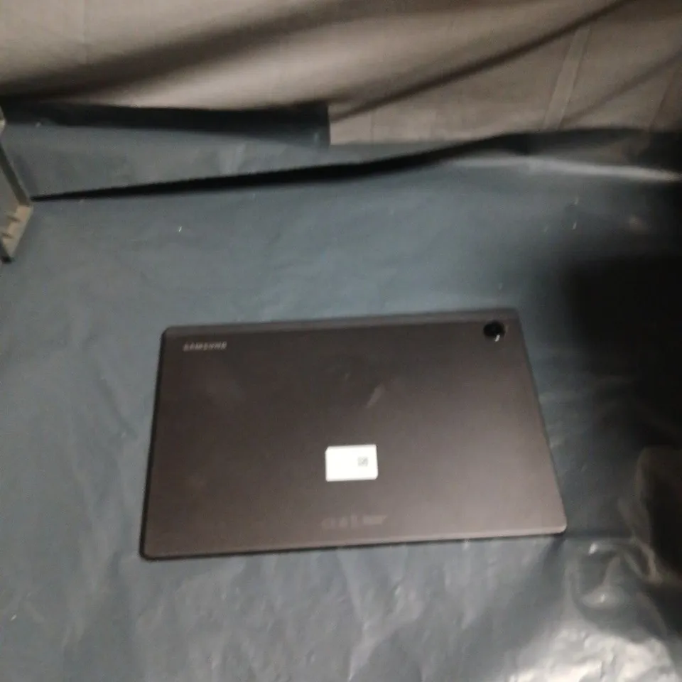 SAMSUNG GALAXY TABLET SM-X200 32GB – BLACK