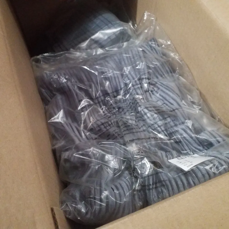 BOX CONTAINING APPROXIMATELY 10 BRAND NEW JD WILLIAMS GREY VELVET WIDE LEG TROUSERS - SIZE 20
