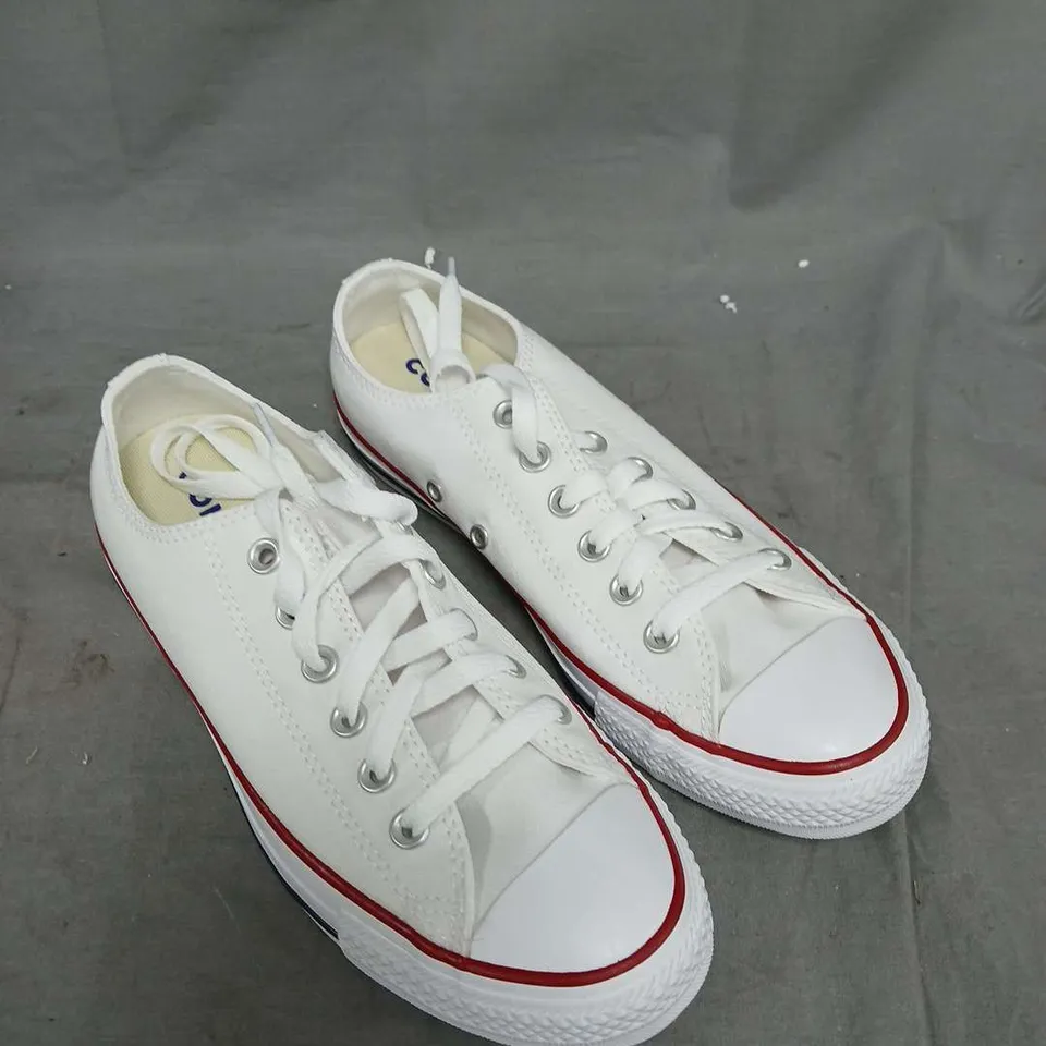 CONVERSE WOMENS WIDE OX TRAINERS - WHITE - SIZE 5.5