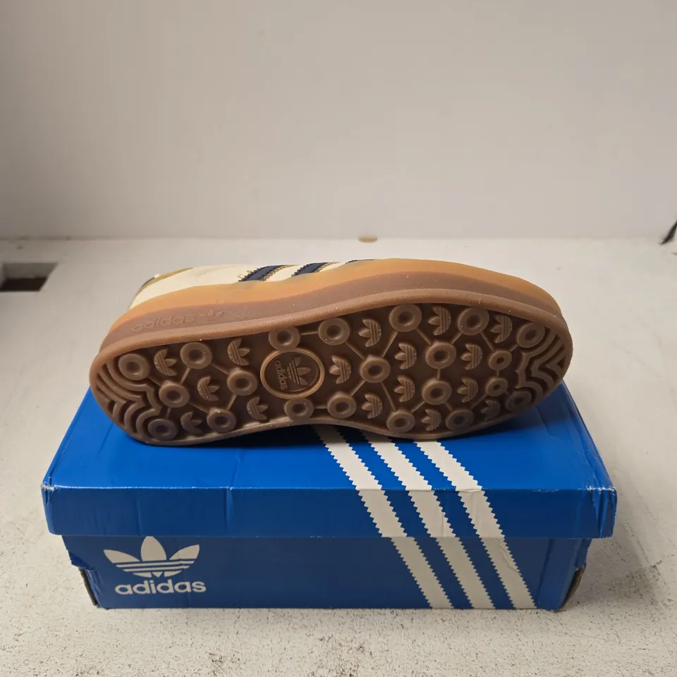 ADIDAS GAZELLE BOLD W - WOMEN'S TRAINERS - 3.5