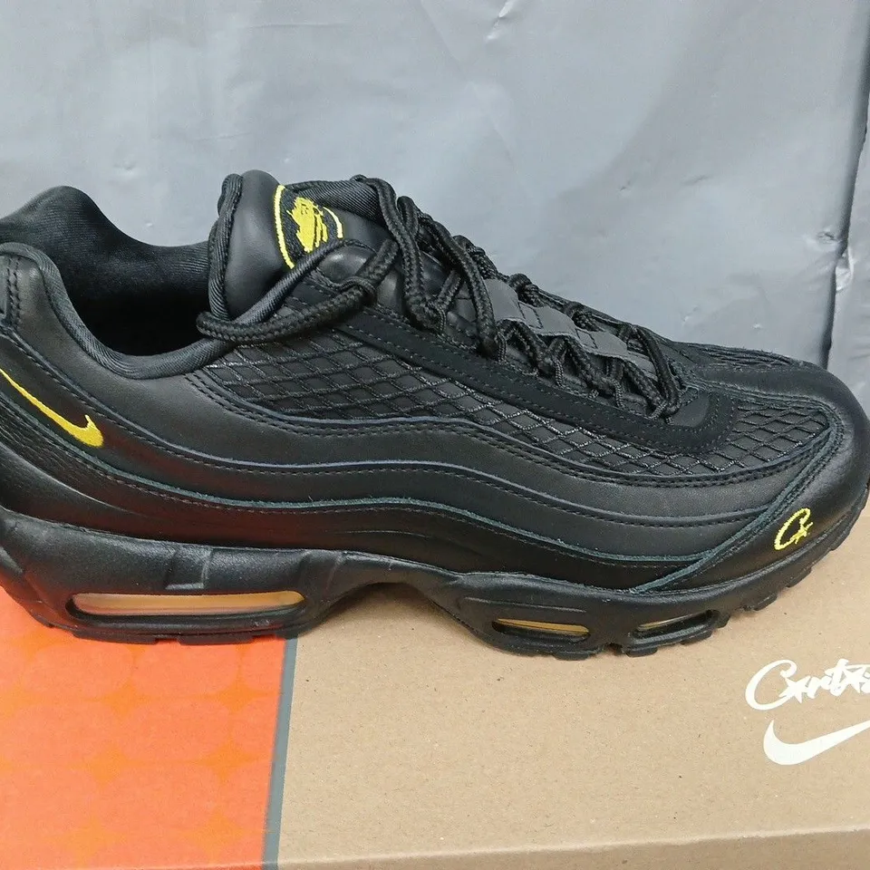 NIKE AIR MAX 95 SP SIZE 10.5