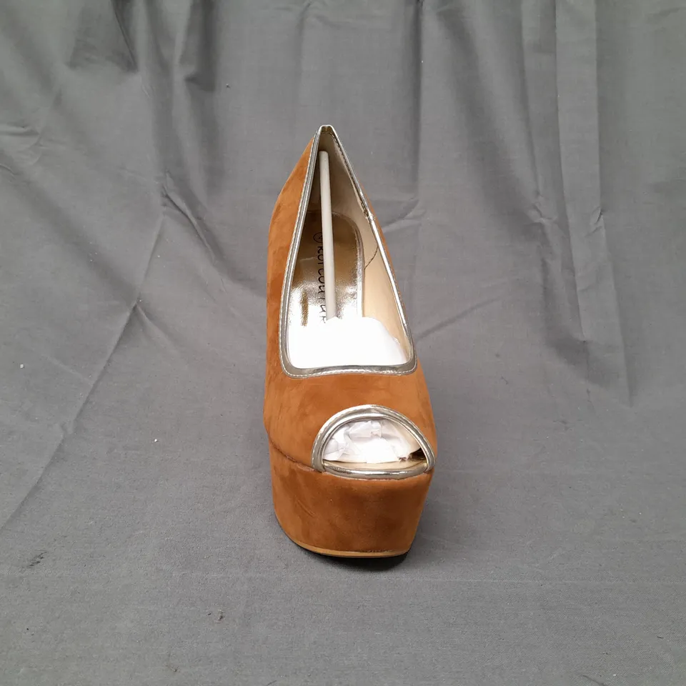 BOXED PAIR OF KOI COUTURE PEEP TOE PLATFORM HIGH WEDGE SHOES IN BROWN SIZE 4