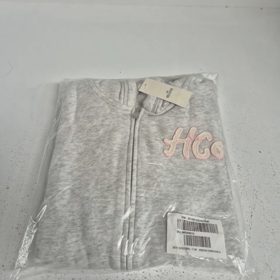 HOLLISTER CO. GREY ZIP-UP HOODIE – SIZE XL