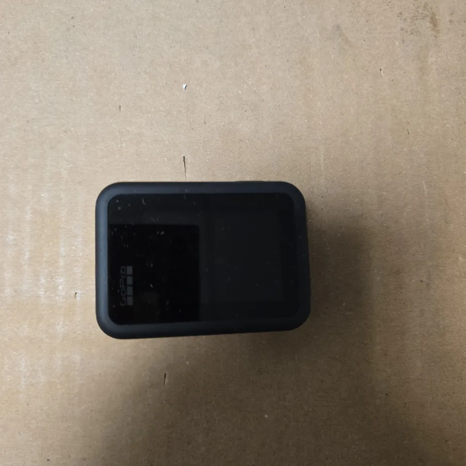GOPRO HERO8 BLACK ACTION CAMERA WITH PROTECTIVE CASE AND MOUNTING ACCESSORIES