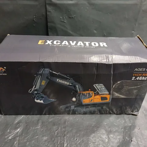 YIGONG RC EXCAVATOR TOY – 2.4GHZ, BOXED, AGES 6+