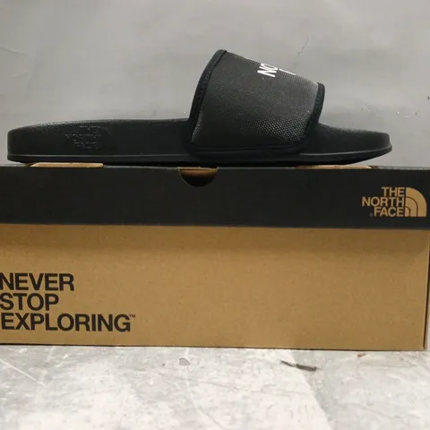 BOXED PAIR OF THE NORTH FACE MEN'S BASE CAMP SLIDE III IN BLACK SIZE UK 8