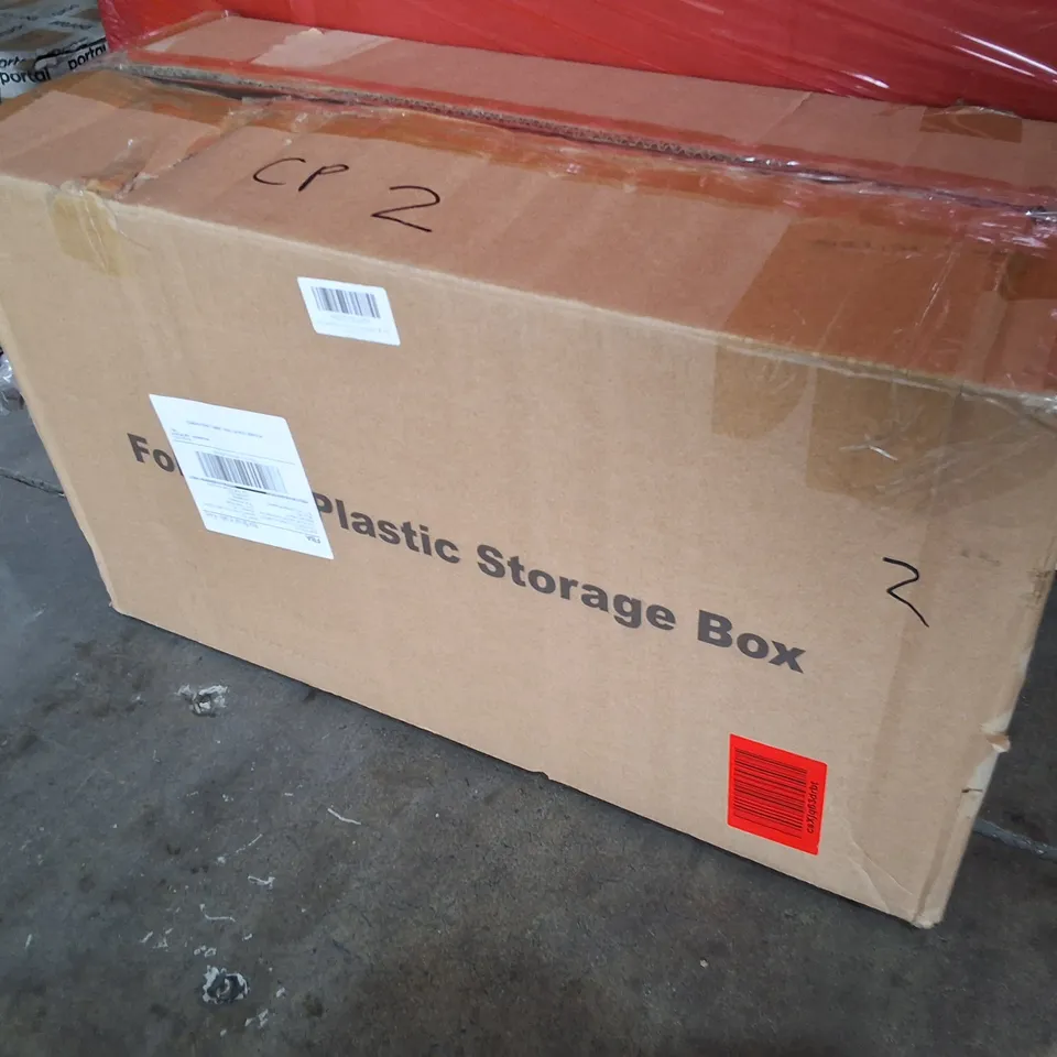 PALLET OF ASSORTED HOUSEHOLD ITEMS TO INCLUDE FACE AND HAIR STEAMER, ONLINE SKATES AND BASIC STANDING DESK