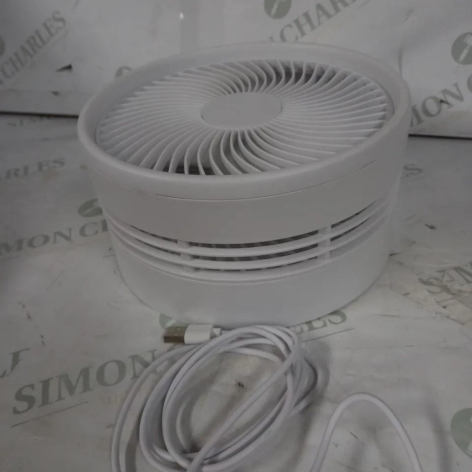 BELL & HOWELL RECHARGEABLE EXTENDABLE DESK & FLOOR FAN, WHITE