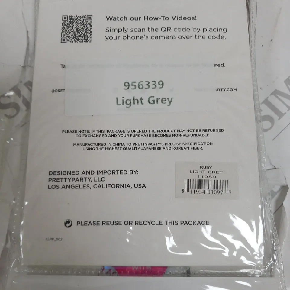 LOVE LAURA BY PRETTY PARTY THE RUBY LIGHT GREY HAIR EXTENSION
