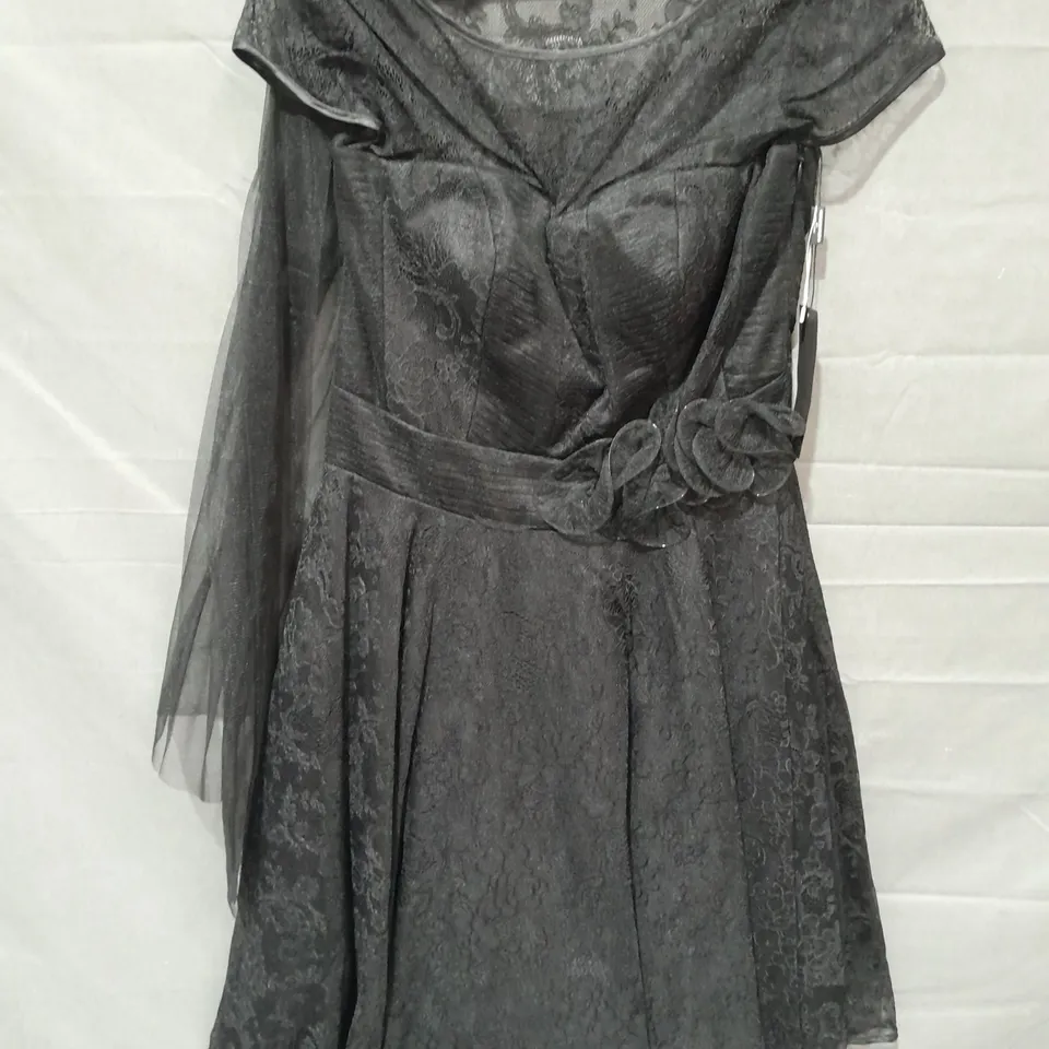 RONALD JOYCE VENI INFANTINO BLACK LACE DRES - UK 10