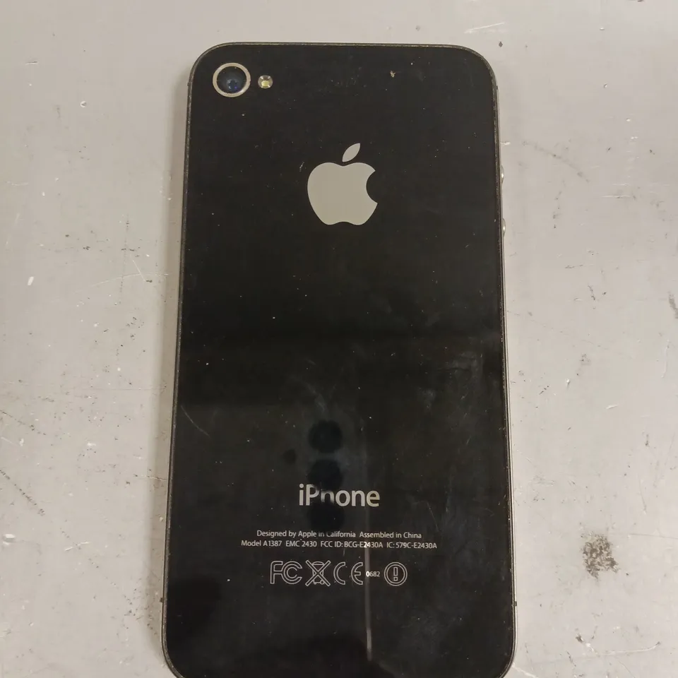 APPLE IPHONE 4S SMARTPHONE 