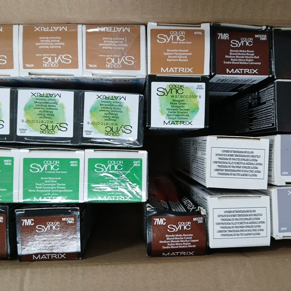 BOX OF APPROXIMATELY 20 ASSORTED MATRIX SO COLOUR SYNC PRODUCTS