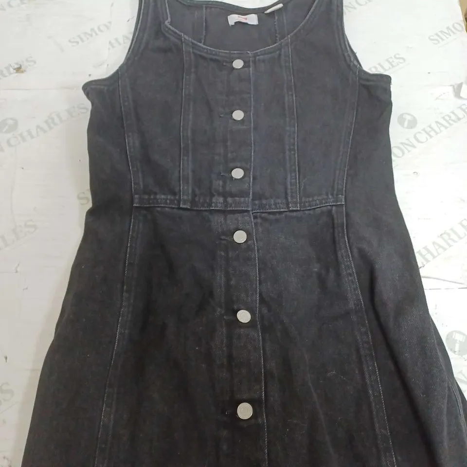 LEVI'S DENIM BLACK DRESS - XS
