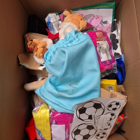 LARGE BOX OF ASSORTED TOYS AND GAMES TO INCLUDE TEDDIES, UNO AND PAW PATROL