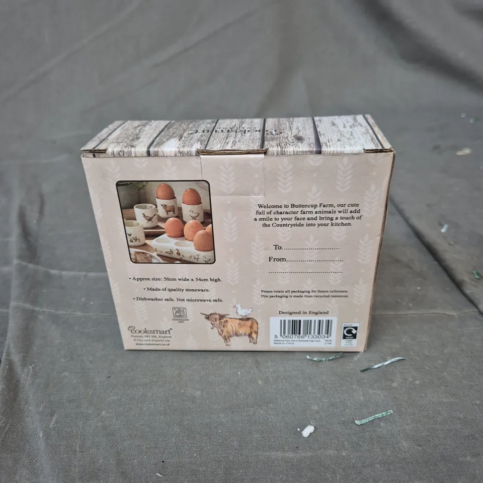 COOKSMART ENGLAND SET OF 4 STONEWARE EGG CUPS – FARM ANIMAL DESIGN