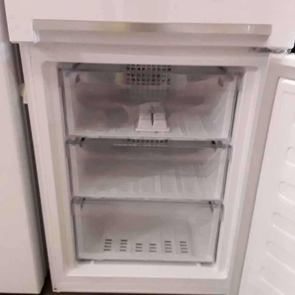 BEKO CFG3552W FRIDGE FREEZER IN WHITE - UNPROCESSED RAW RETURN