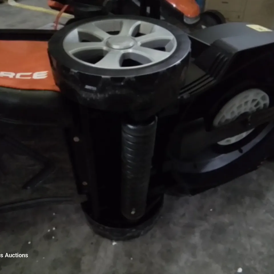 YARDFORCE CORDLESS ROTARY MOWER WITH GRASS BOX no battery or charger