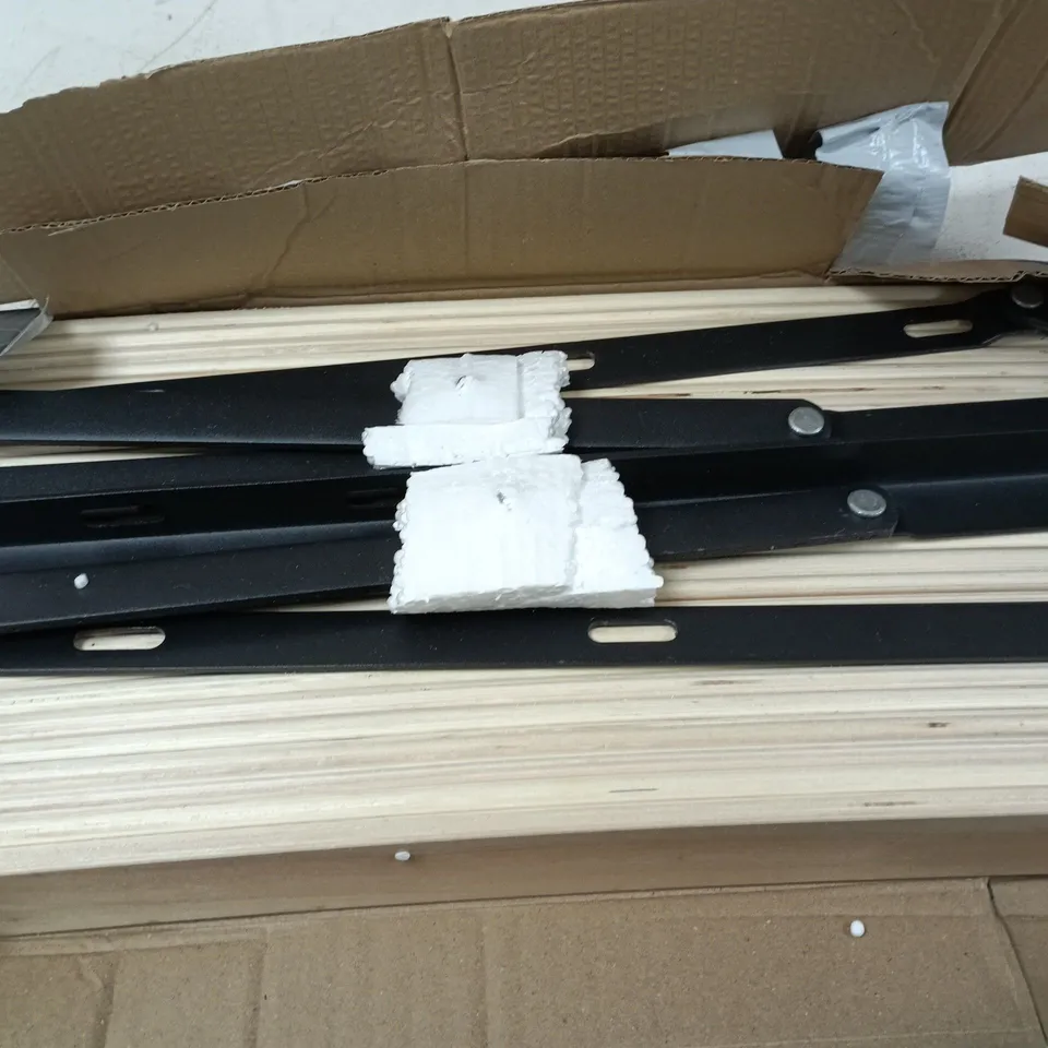WOODEN BED SLATS WITH METAL RAILS – BED FRAME COMPONENTS
