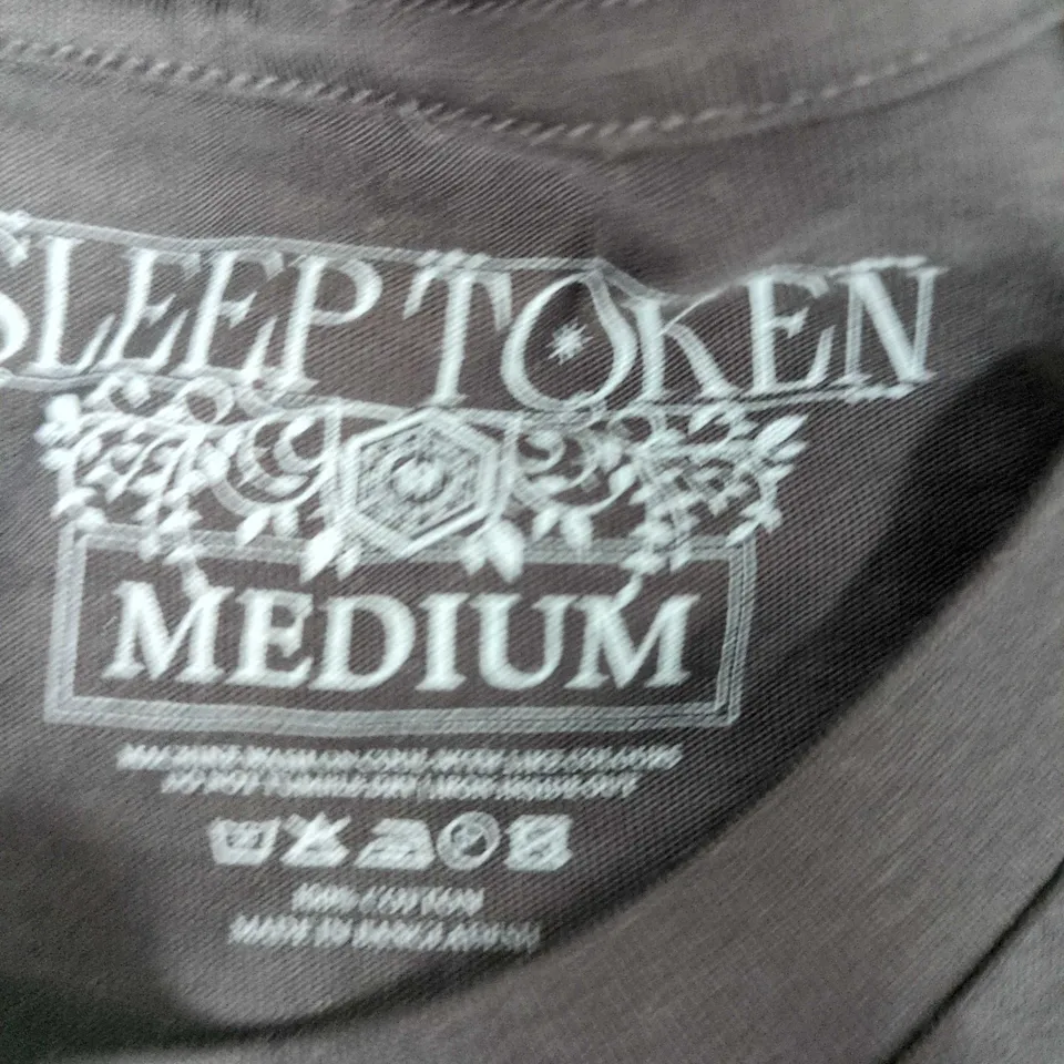 SLEEP TOKEN BLACK T-SHIRT, MEDIUM – GRAPHIC BACK PRINT